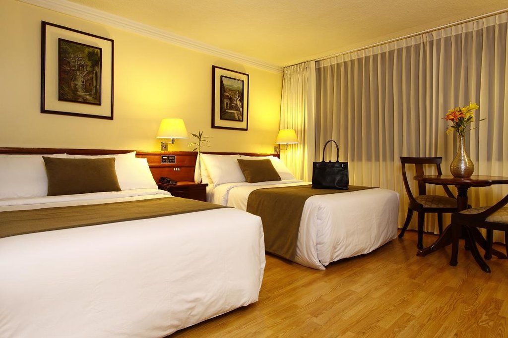 Hotel Reina Isabel Quito Dış mekan fotoğraf