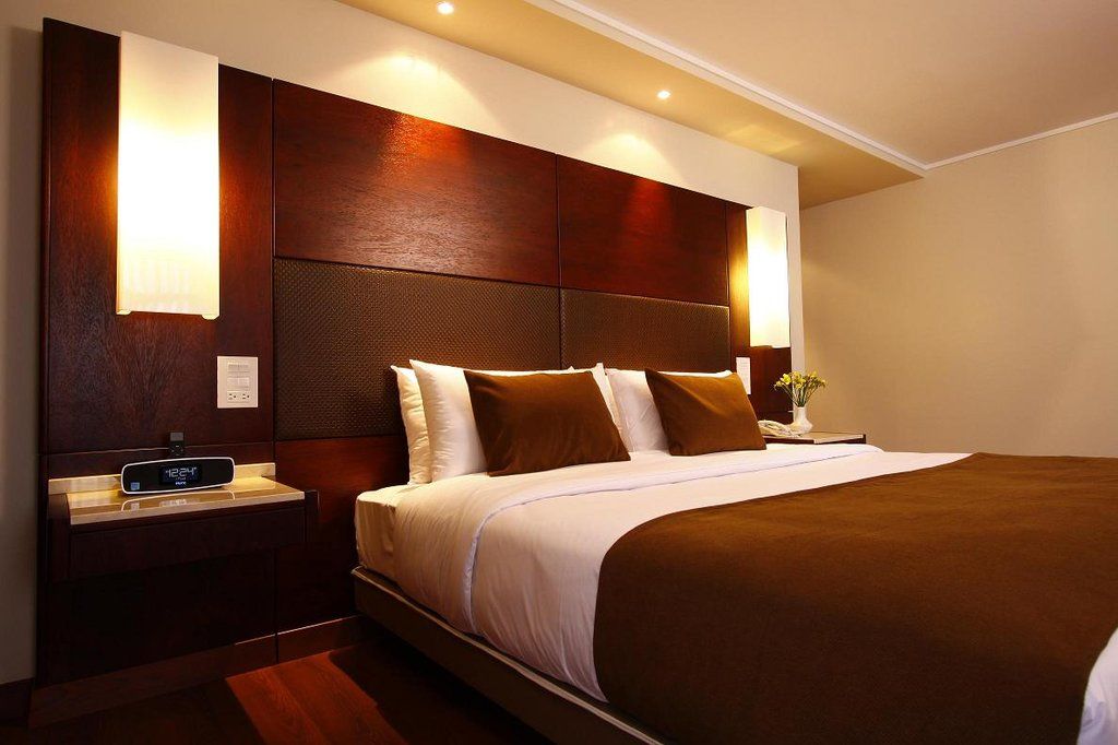 Hotel Reina Isabel Quito Dış mekan fotoğraf
